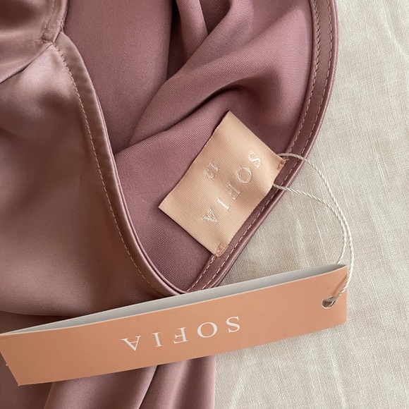 SOFIA THE LABEL - SORRENTO DRESS PINK/PURPLE - Picture 4 of 6